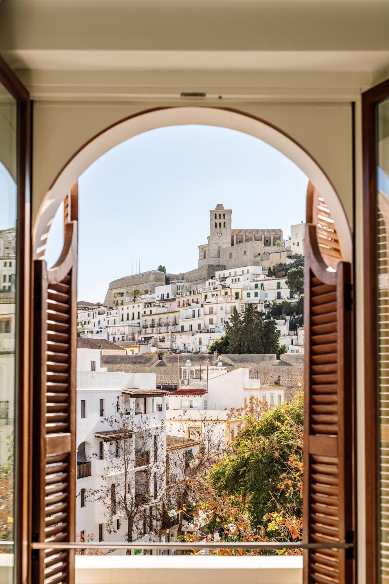 Montesol Experimental Ibiza-Stadt